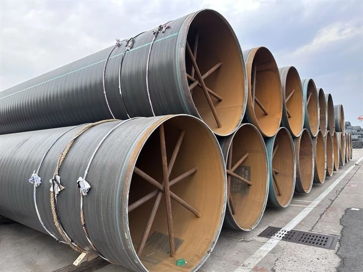 3 LPE COATED PIPE